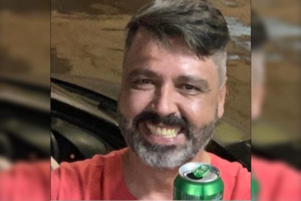 Corpo de homem morto enquanto passeava com cachorro é sepultado em Sobradinho Metrópoles