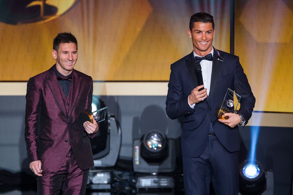 Cristiano Ronaldo é o jogador mais bem pago do mundo; Messi e