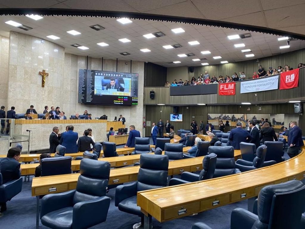 PLANO DIRETOR CONTINUA EMPERRANDO PAUTA DE VOTAÇÃO NA CÂMARA 