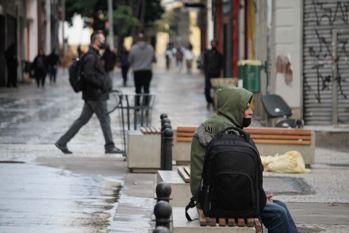 Frente fria derruba temperaturas pelo país. Veja como fica cada região
