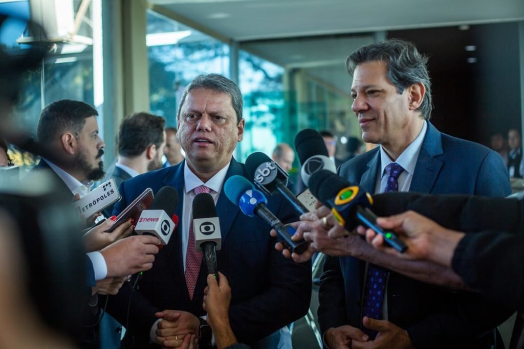 Imagem em destaque Tarcísio se reúne com Haddad para renegociar dívida de R$ 272 bi