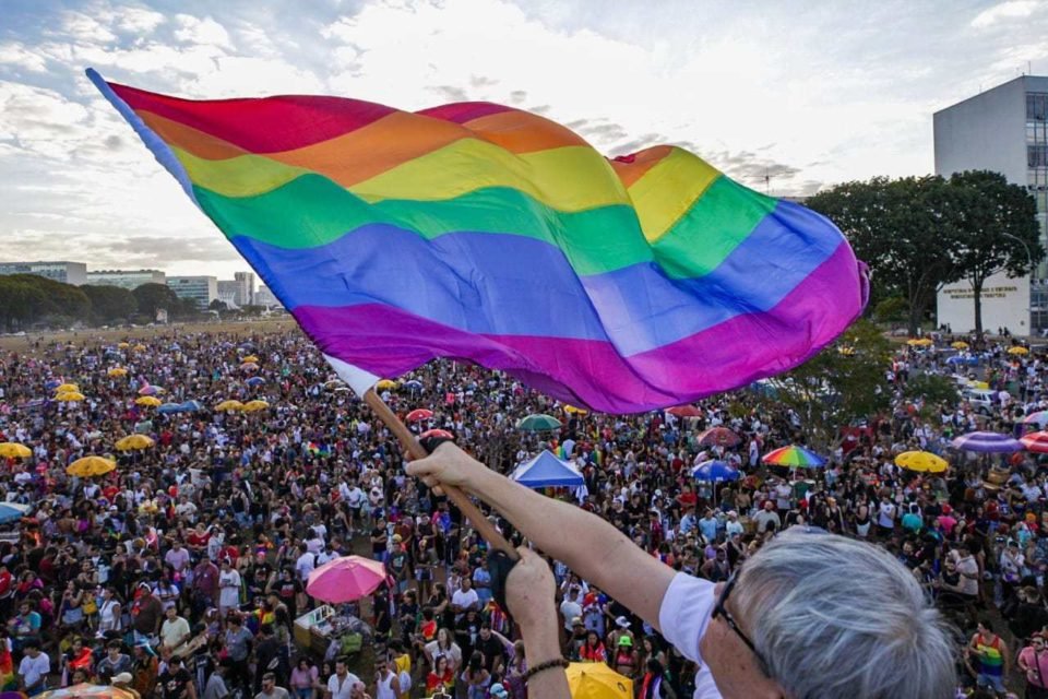 Público da parada LGBTQIA+ reclama de furtos de celular