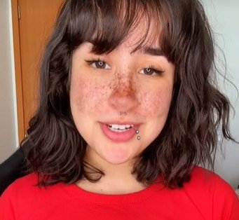 Gaúcha cobra R$ 35 para humilhar pênis de homens e fatura alto | Metrópoles