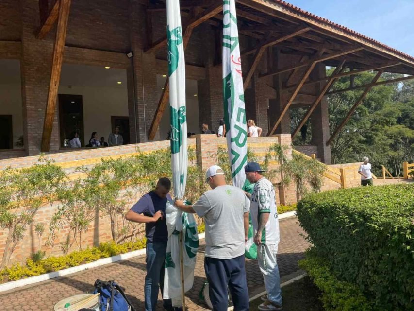 Túmulo de Gabriella Anelli, torcedora do Palmeiras. 