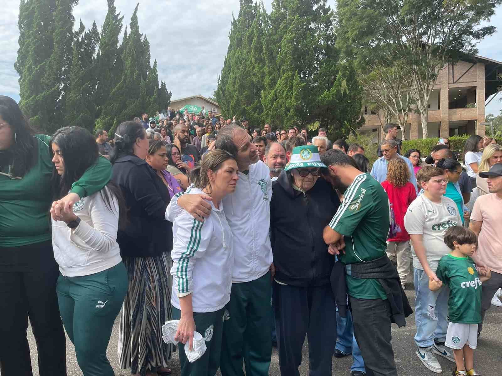 Túmulo de Gabriella Anelli, torcedora do Palmeiras. 