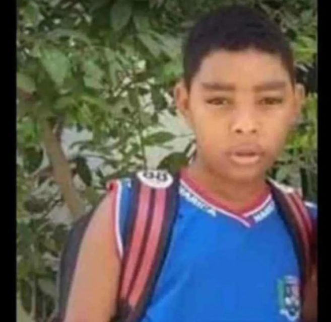 Criança de 10 anos é morta no RJ a caminho da escola