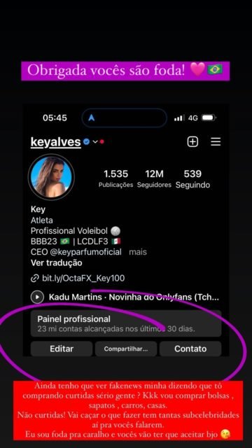 Foto do perfil de Key Alves no Instagram. Na imagem, ela destaca as interações em seu perfil e desabafa. Há um texto com letras brancas em um fundo vermelho - Metrópoles
