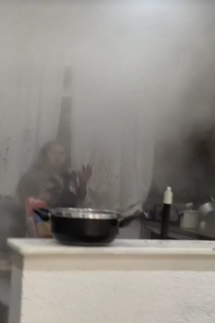 Explosão na Cozinha: Vídeo de 'Chuva de Feijão' se Torna Viral no