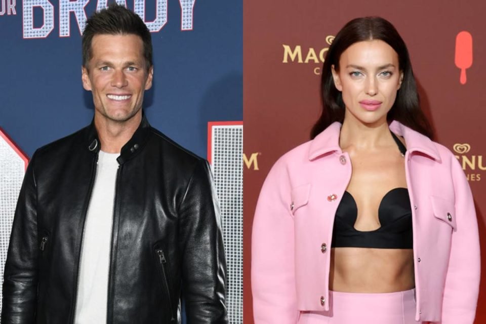 montagem com fotos coloridas de Tom Brady, que veste camiseta branca e jaqueta de couro, e Irina Shayk, que veste top preto e jaqueta rosa claro - metrópoles