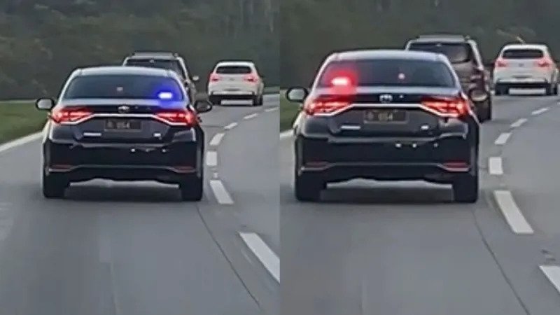 Colagem com duas fotos; à esquerda, um carro preto com luz azul no vidro traseiro; à direita, o mesmo carro preto com luz vermelha no vidro traseiro