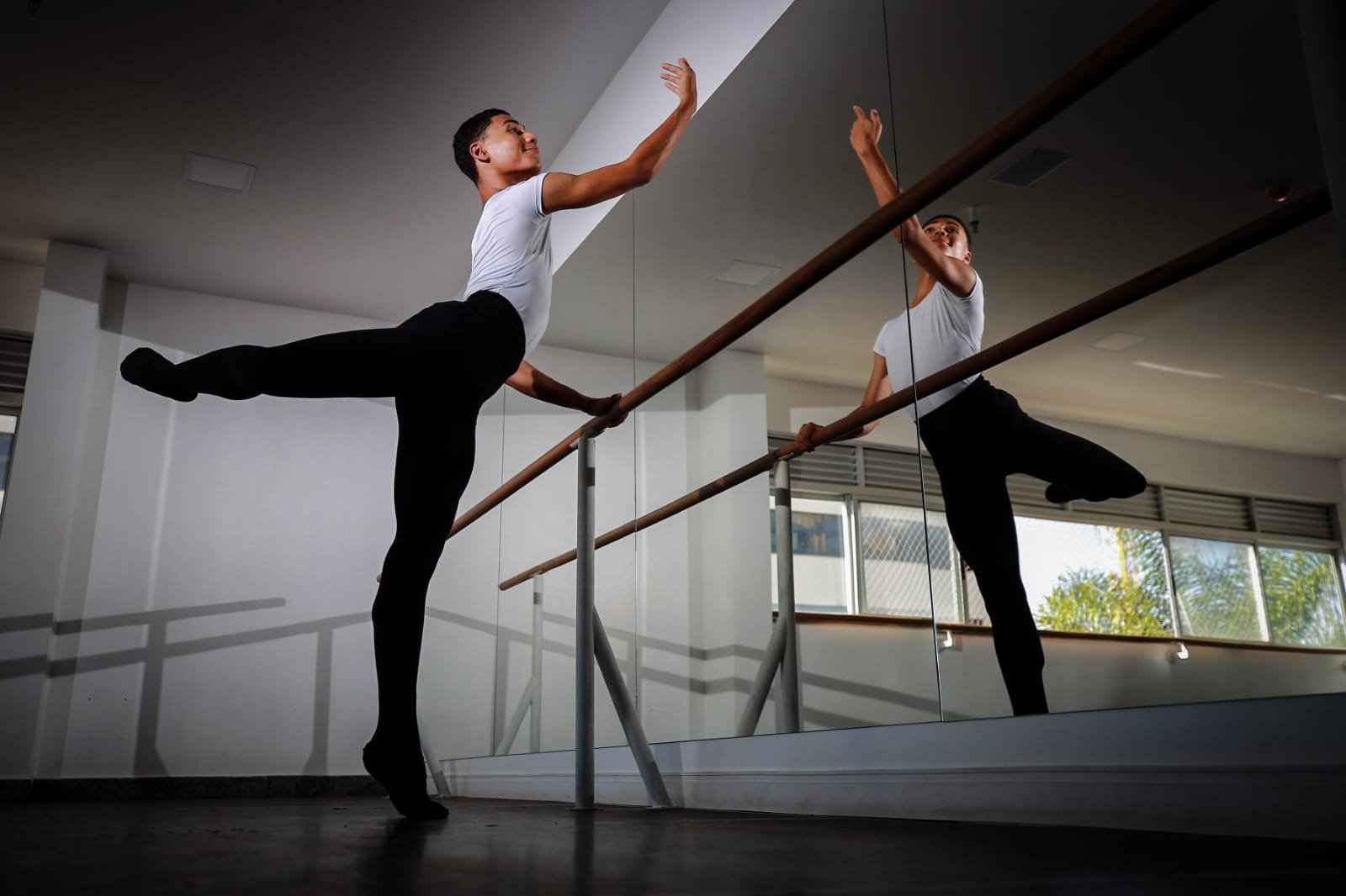 Live com primeira bailarino do Teatro Bolshoi