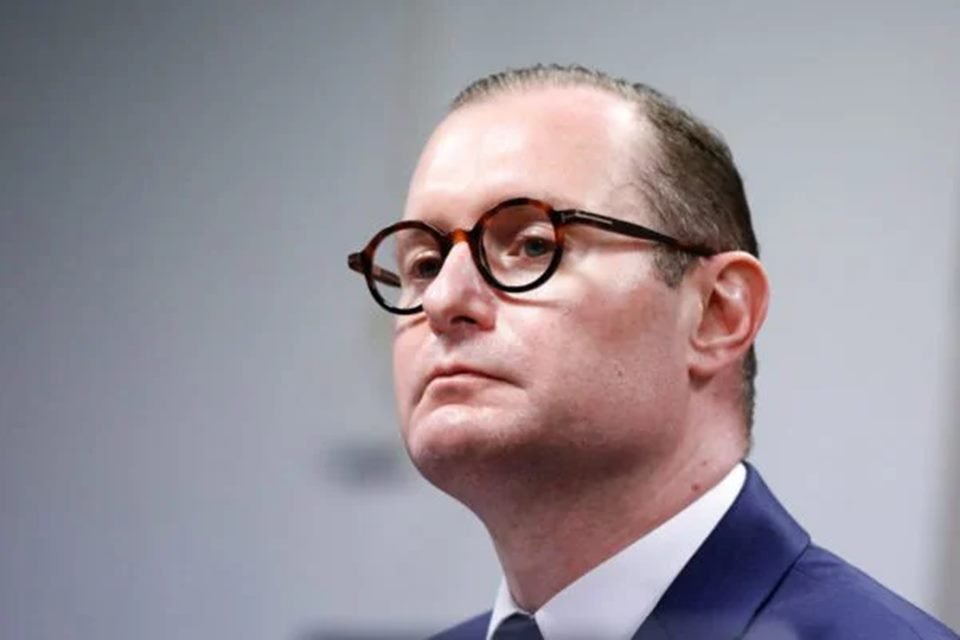 Zanin completa um mês no STF com votos polêmicos e divergências