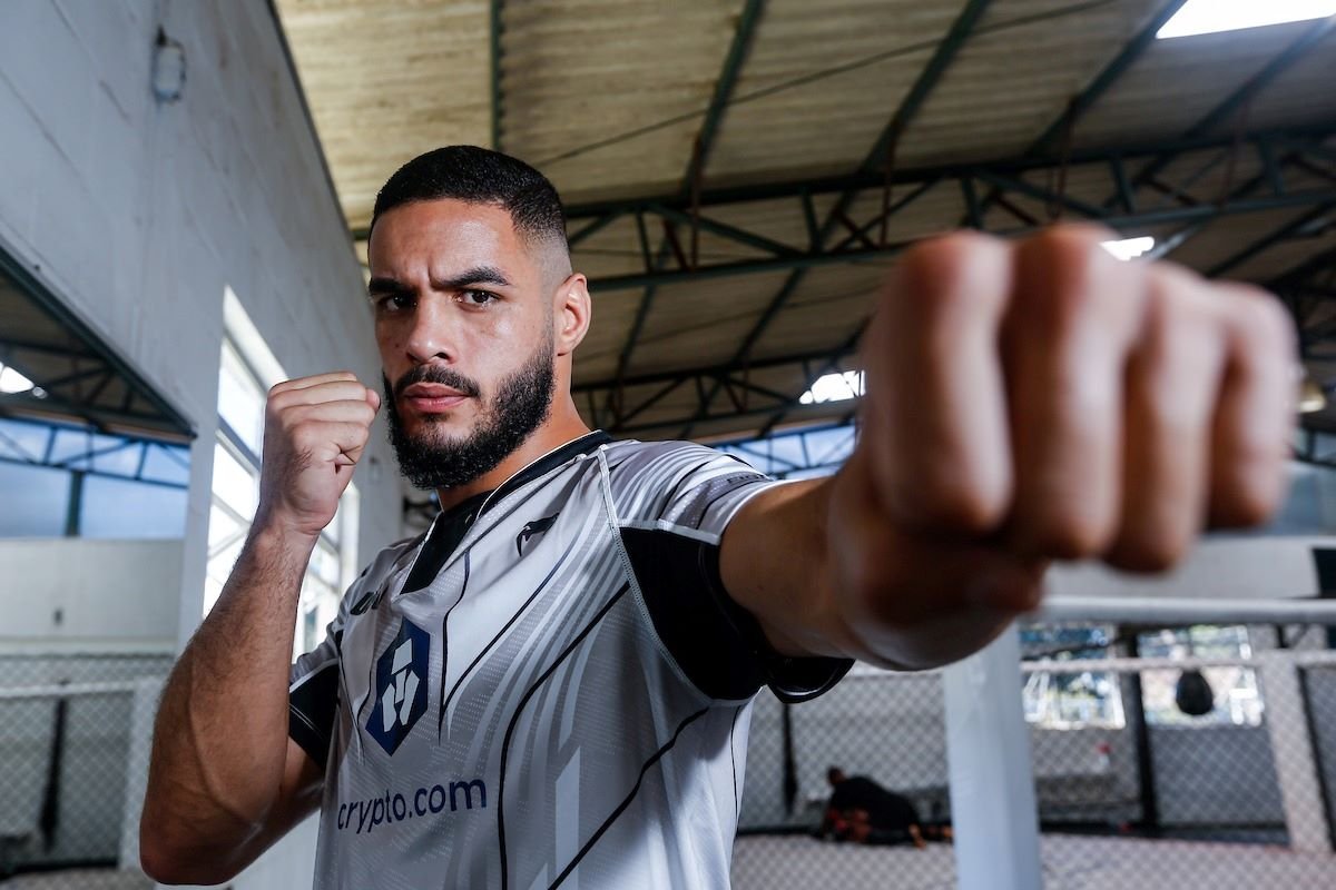 Invicto, brasiliense Gabriel Bonfim almeja voos mais altos no UFC