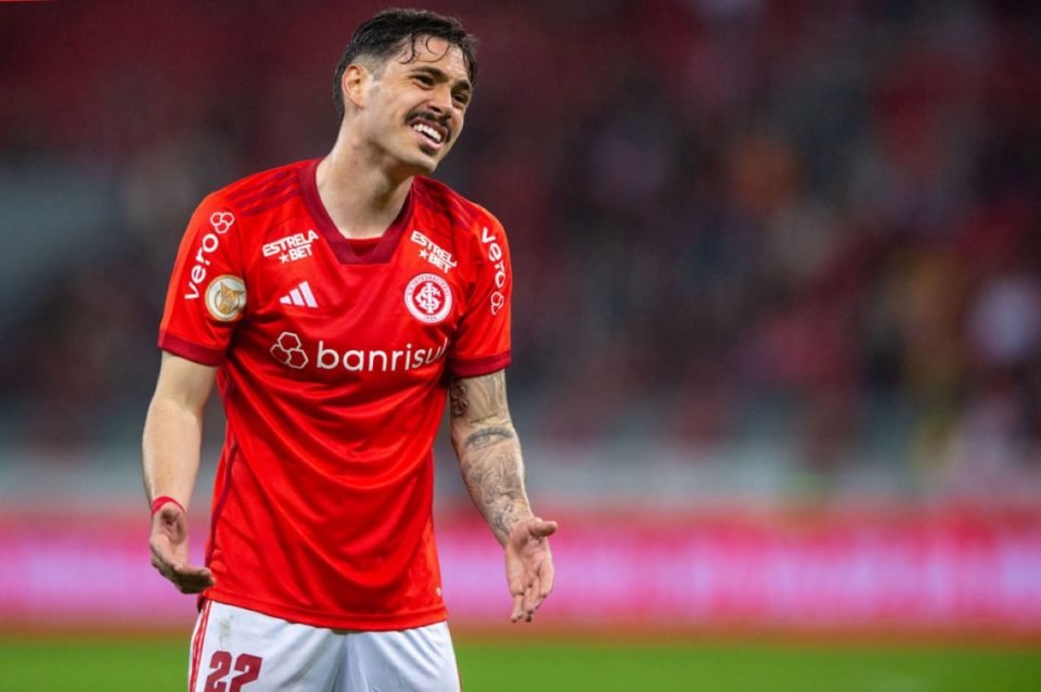 Análise: Inter transforma jogo tranquilo em drama e faz até Coudet sofrer  na Libertadores, internacional