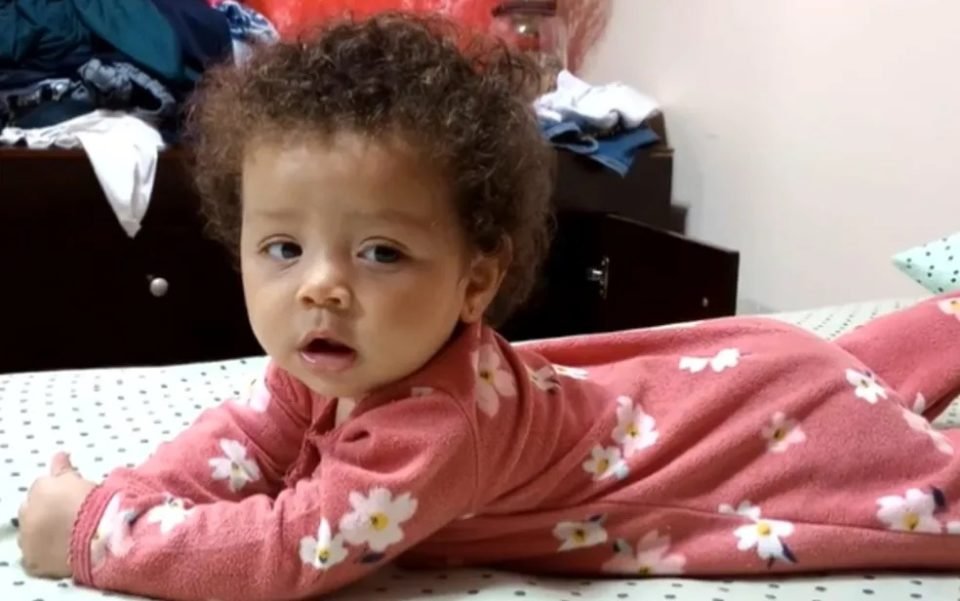 imagem colorida bebe morreu dipirona injetavel