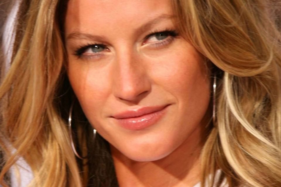 Foto colorida de Gisele Bündchen - Metrópoles