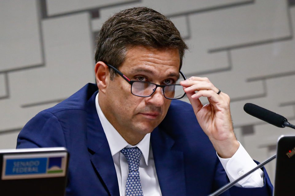 Hélio Negão Presidente do Banco Central, Roberto Campos Neto, comparece a audiência na Comissão de Assuntos Econômicos (CAE), no Senado Federal