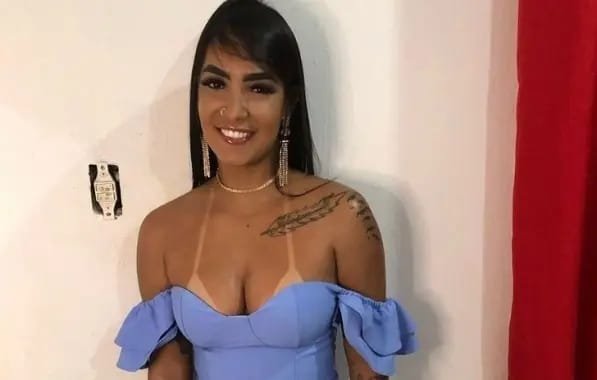 Fotografia colorida de blogueira morta a tiros,