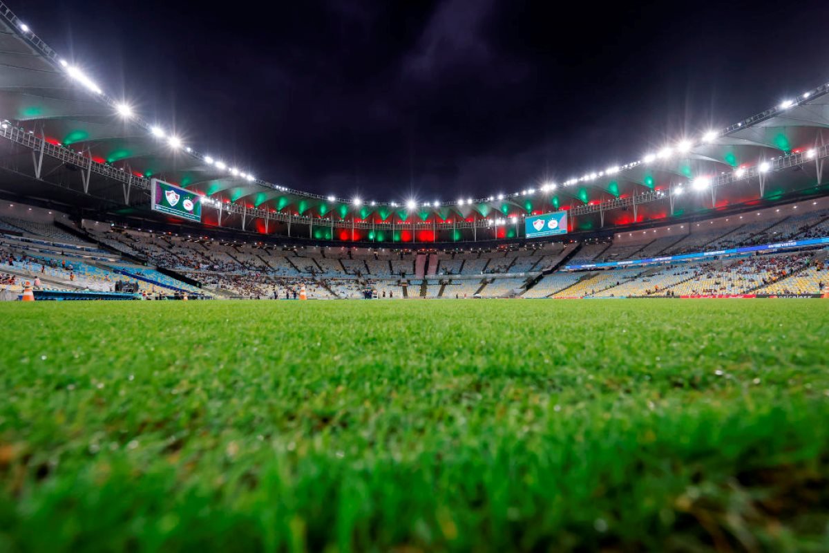 Maracanã será fechado por tempo indeterminado para recuperar gramado |  Metrópoles