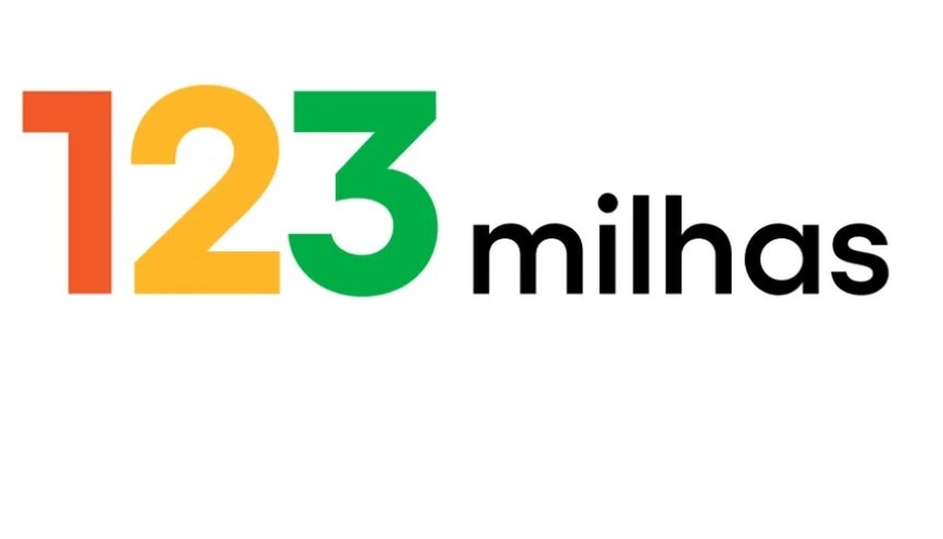 Imagem do logotipo da 123 Milhas, com letras e números coloridos e um fundo branco - Metrópoles