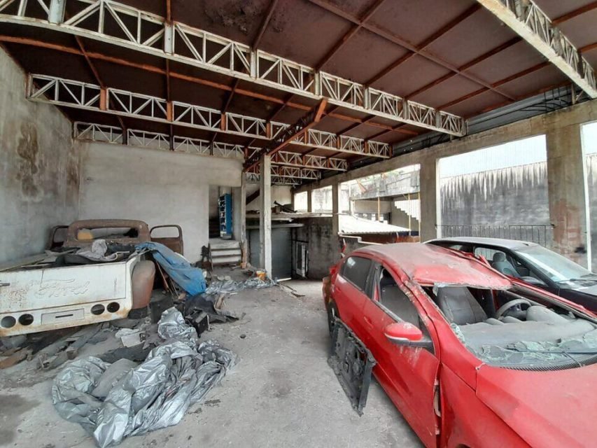 Polícia estoura desmanche e encontra centenas de peças de carros em SP ...