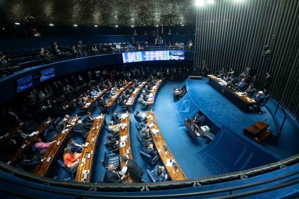 reunião-governadores-senado-reforma-tributária-metropoles