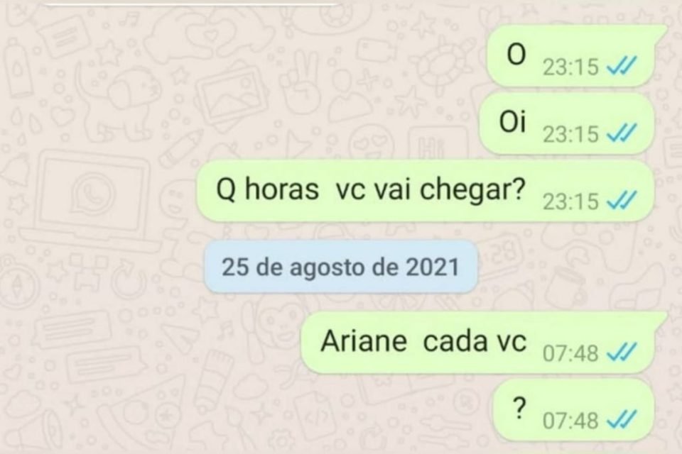 Imagem colorida mostra troca de mensagens entre a mãe e ariane - Metrópoles