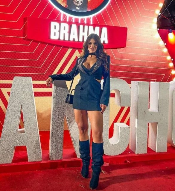 Vitória Lenoir namorada do ex-BBB Arthur Picoli