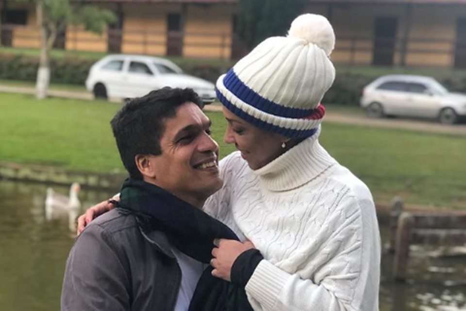 Foto colorida de Cristiane Daciolo, esposa de Cabo Daciolo - Metrópoles