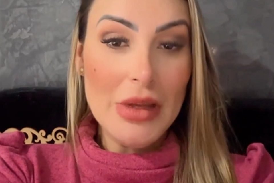 Foto colorida de Andressa Urach - Metrópoles