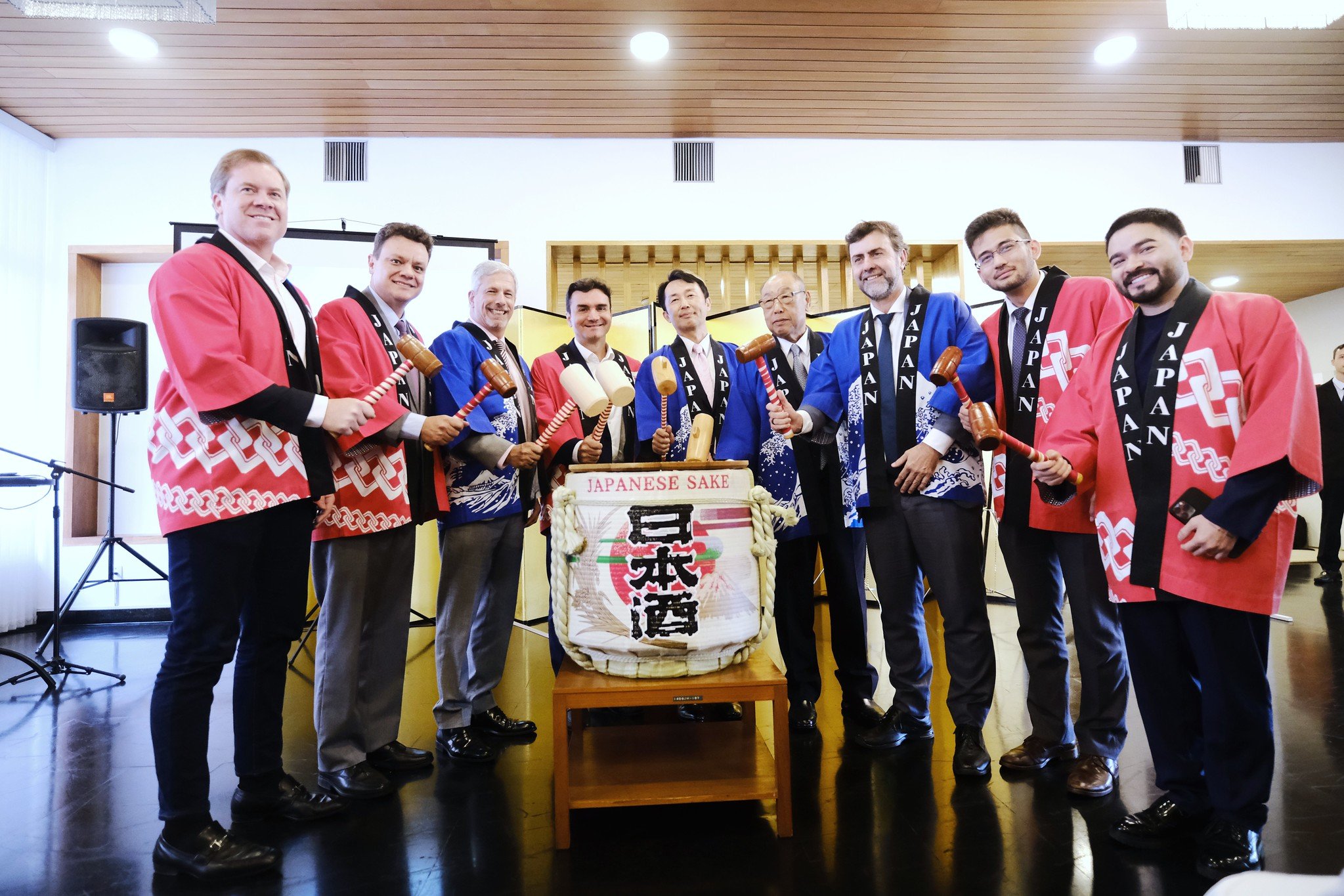 Encontro na Embaixada do Japão