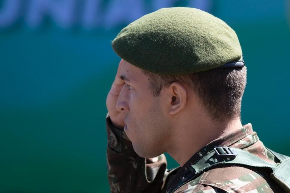 Desfile 7 de setembro 2023 - Metropoles