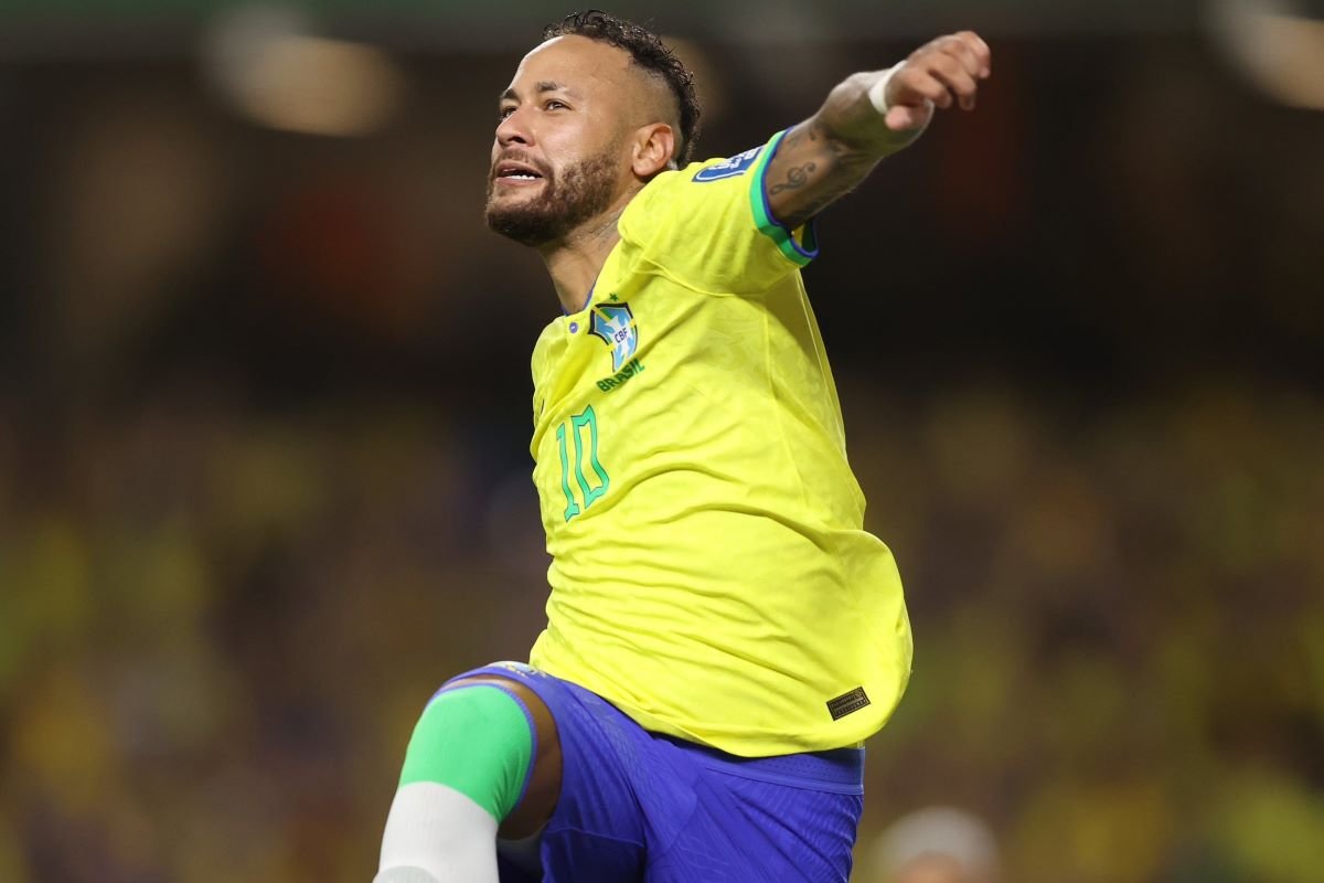 Time árabe decide suspender contrato de Neymar durante lesão. Entenda!