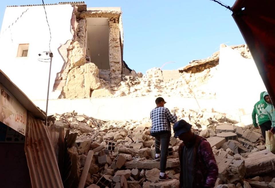 Foto colorida dos destroços em marrakesh, no marrocos, após terremoto - Metrópoles