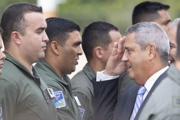 Militares veem estrat gia de Moraes para provocar mais dela es