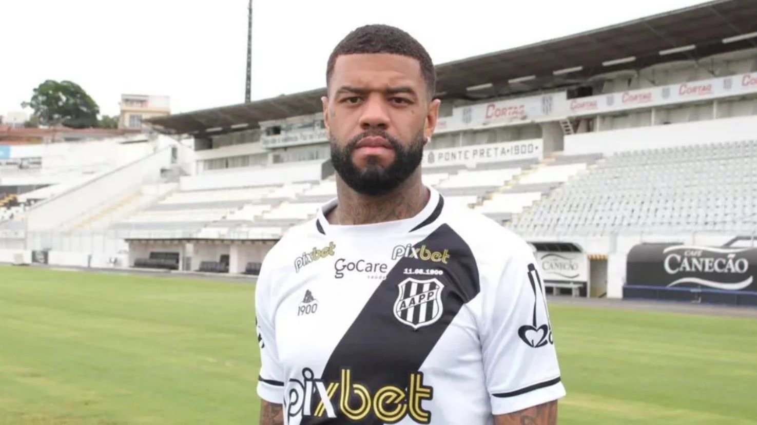 Lateral Junior Tavares é internado com tumor no cérebro em