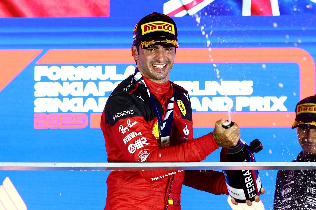 GP de Singapura: Ferrari mostra força de novo, e Sainz lidera