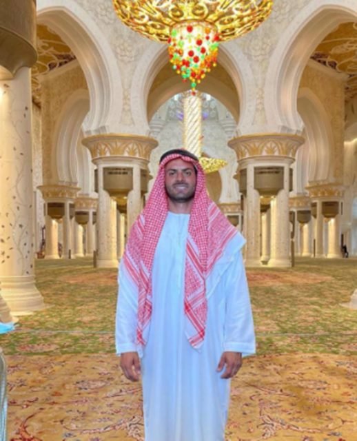 Homem vestido se sheik