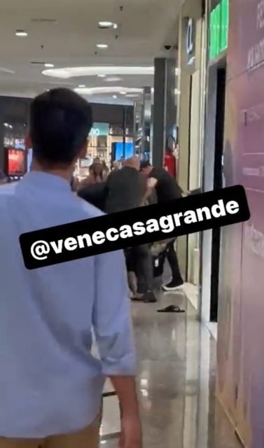 Marcos Braz, dirigente do Flamengo, agride torcedor - Metrópoles