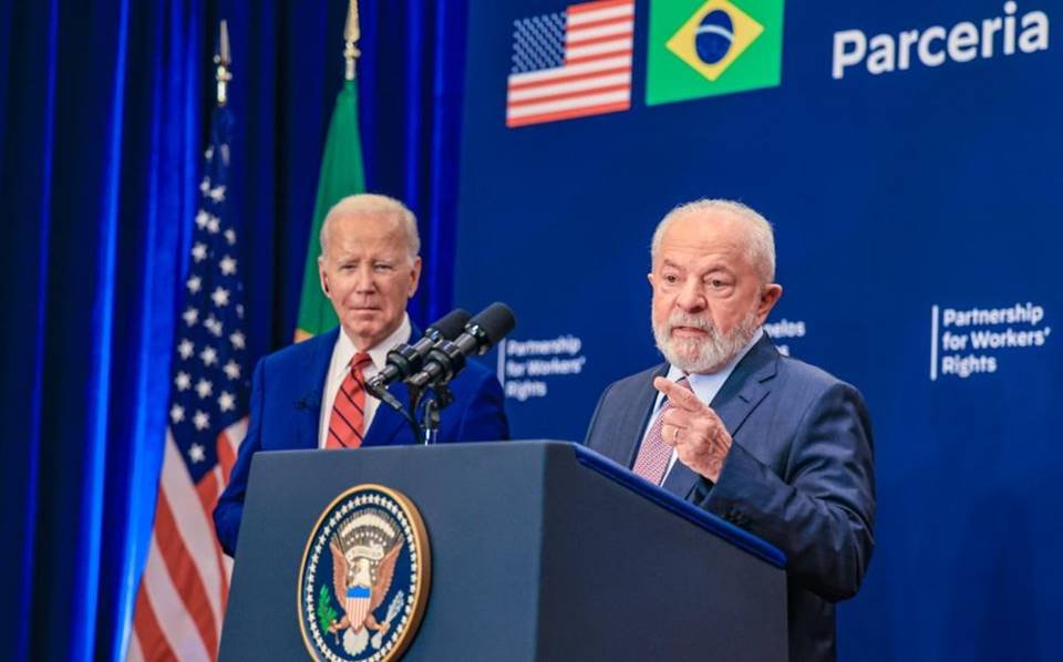 Lula e Biden querem novas regras trabalhistas e sindicatos fortes |  Metrópoles