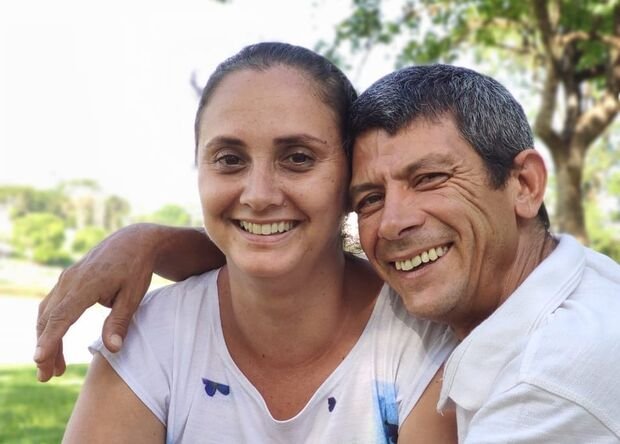 Imagem colorida de casal assassinado em Mato Grosso do Sul - Metrópoles