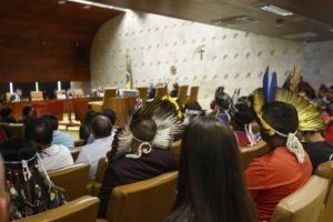 indígenas acompanham no STF votacão Marco Temporal das terras indígenas - metrópoles