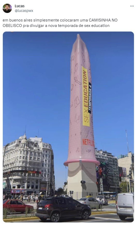 Obelisco é Coberto Com Camisinha Gigante Para Divulgação De Série Metrópoles 6847