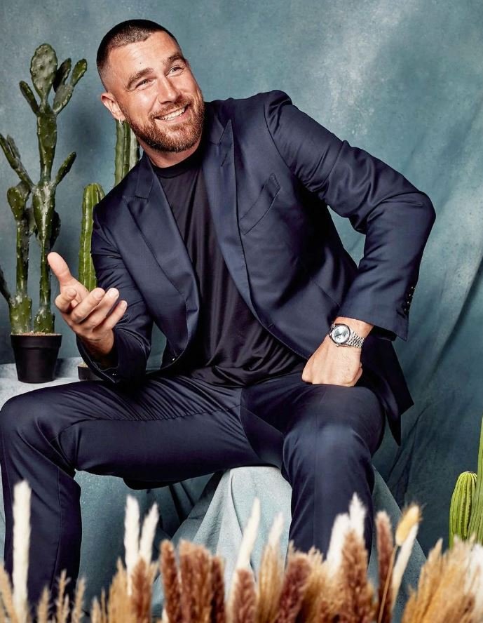 Travis Kelce, assim como Taylor Swift, tem 33 anos