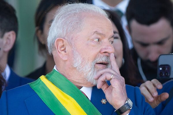 Foto colorida do presidente Luiz Inácio Lula da Silva - Metrópoles