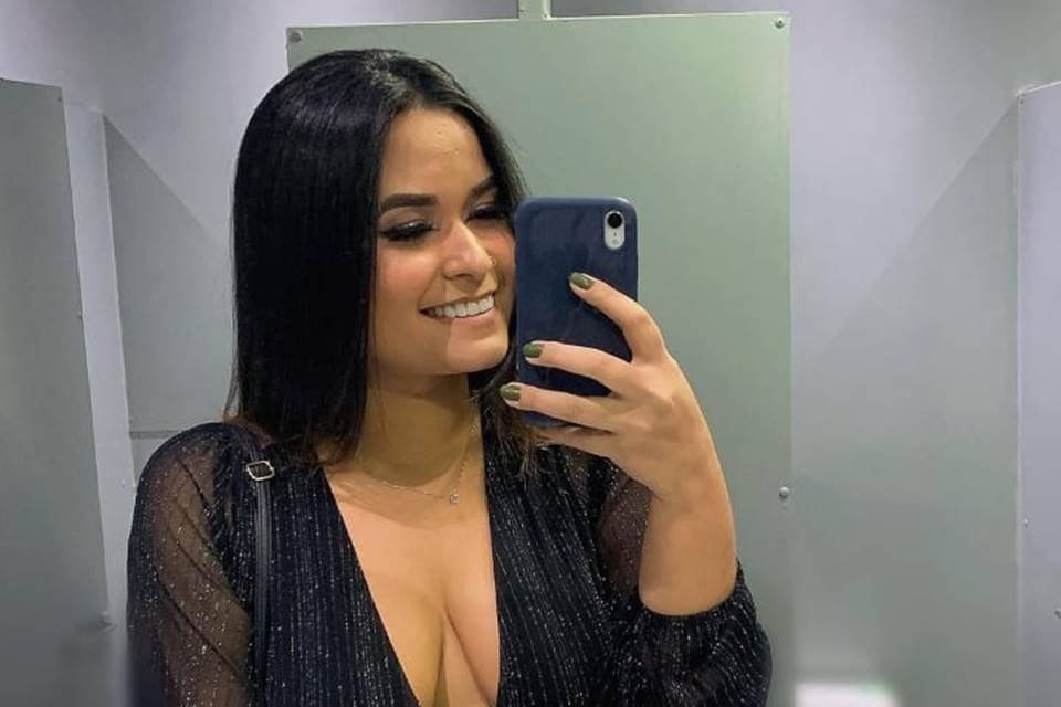 Imagem colorida mostra Larissa Araújo silva jovem que teve o corpo arremessado de carro em Rio Verde - Metrópoles