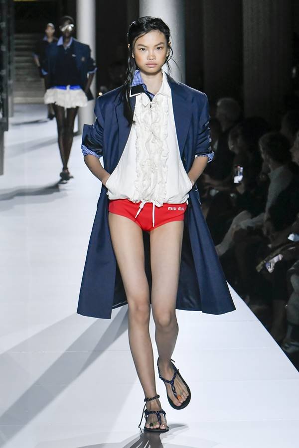 Paris Fashion Week veja balanço dos desfiles de primavera/verão 2024