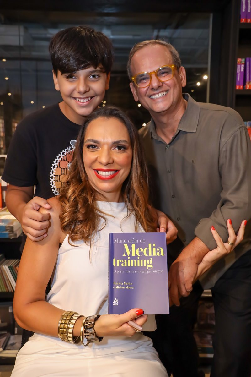 Patricia Marins com o filho Fred e Sylvio Costa