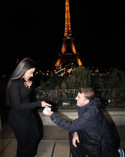 Mariely Santos e o noivo, André Santis ficam noivos em Paris - Metrópoles