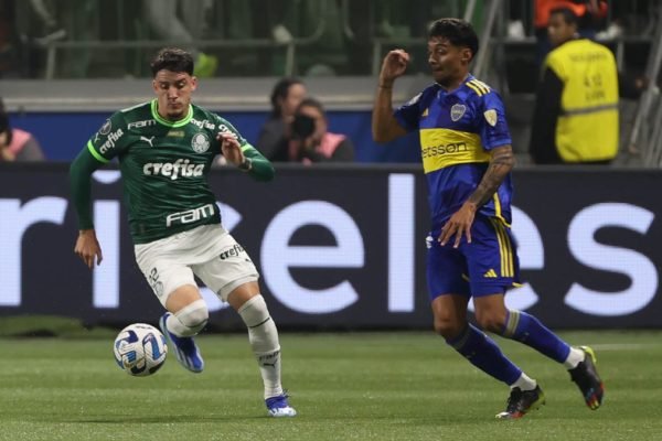 Palmeiras perde nos pênaltis, e Boca Juniors vai à final da Libertadores